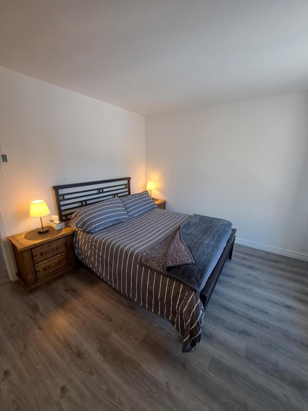 Superbe Condo Face Aux Pentes De Ski Stoneham!!! Exterior photo